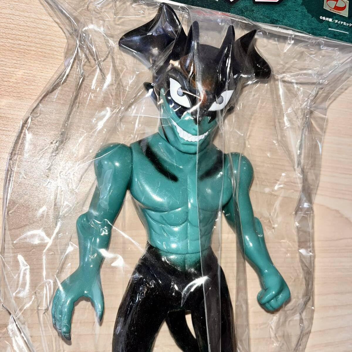 Amazon.co.jp: ポゴナ造形 デビルマン 緑 グリーン ソフビ sofvi